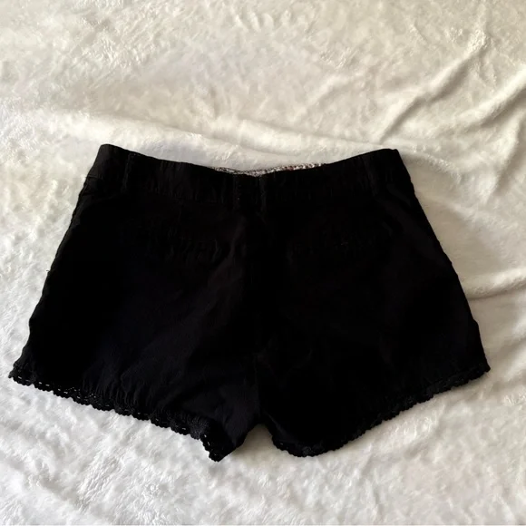 Ambiance Apparel Black Stretch Shorts Lace Trim S - Picture 3 of 4